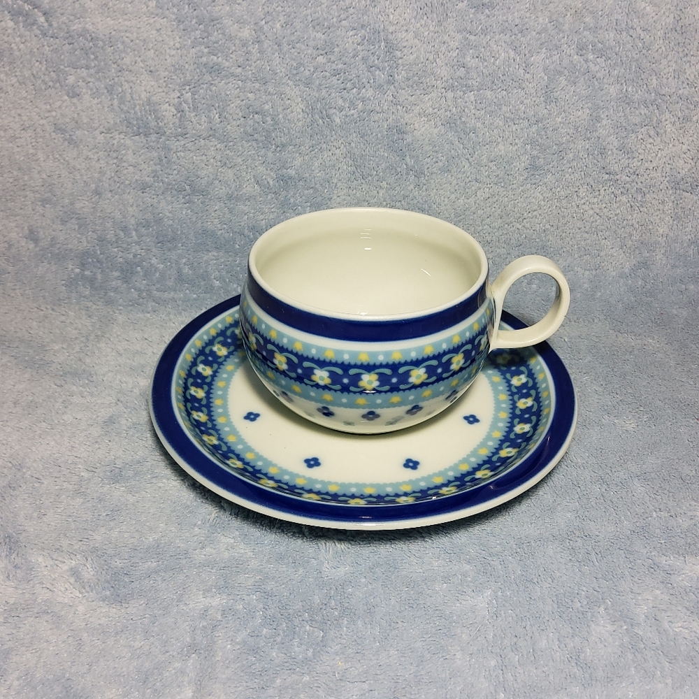Vista Alegre Hearthstone Block Potpourri Teacup and Saucer Set EUC